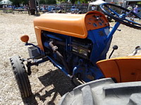 Tracteur Someca orange (ph F. Mrugala, St Jean de Touslas)(2)